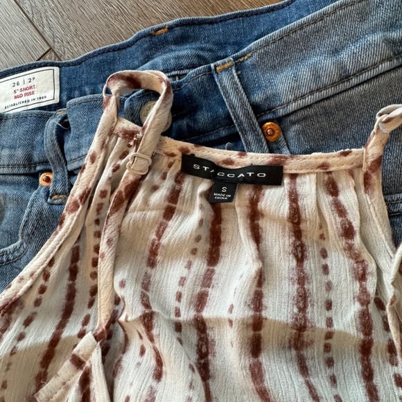 Tank Top & Shorts Outfit - Picture 3 of 6